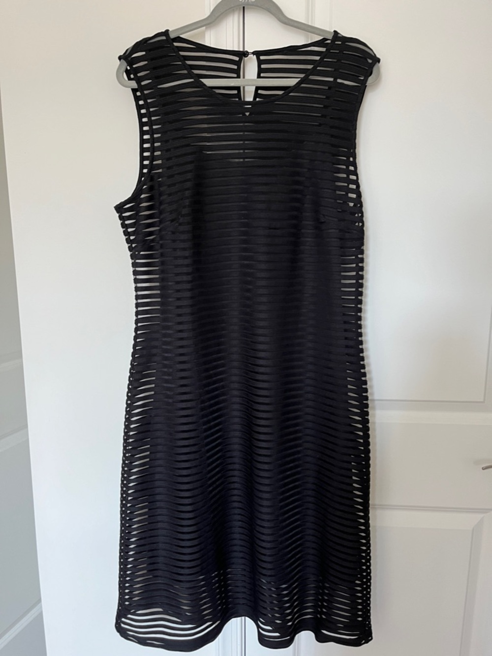 Donna Karan Black Sleeveless Horizontal Stripe Midi Dress